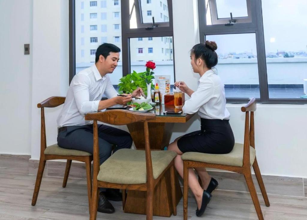 Ruby Star Hotel- Near Ben Thanh Market Ho Chi Minh-stad Buitenkant foto